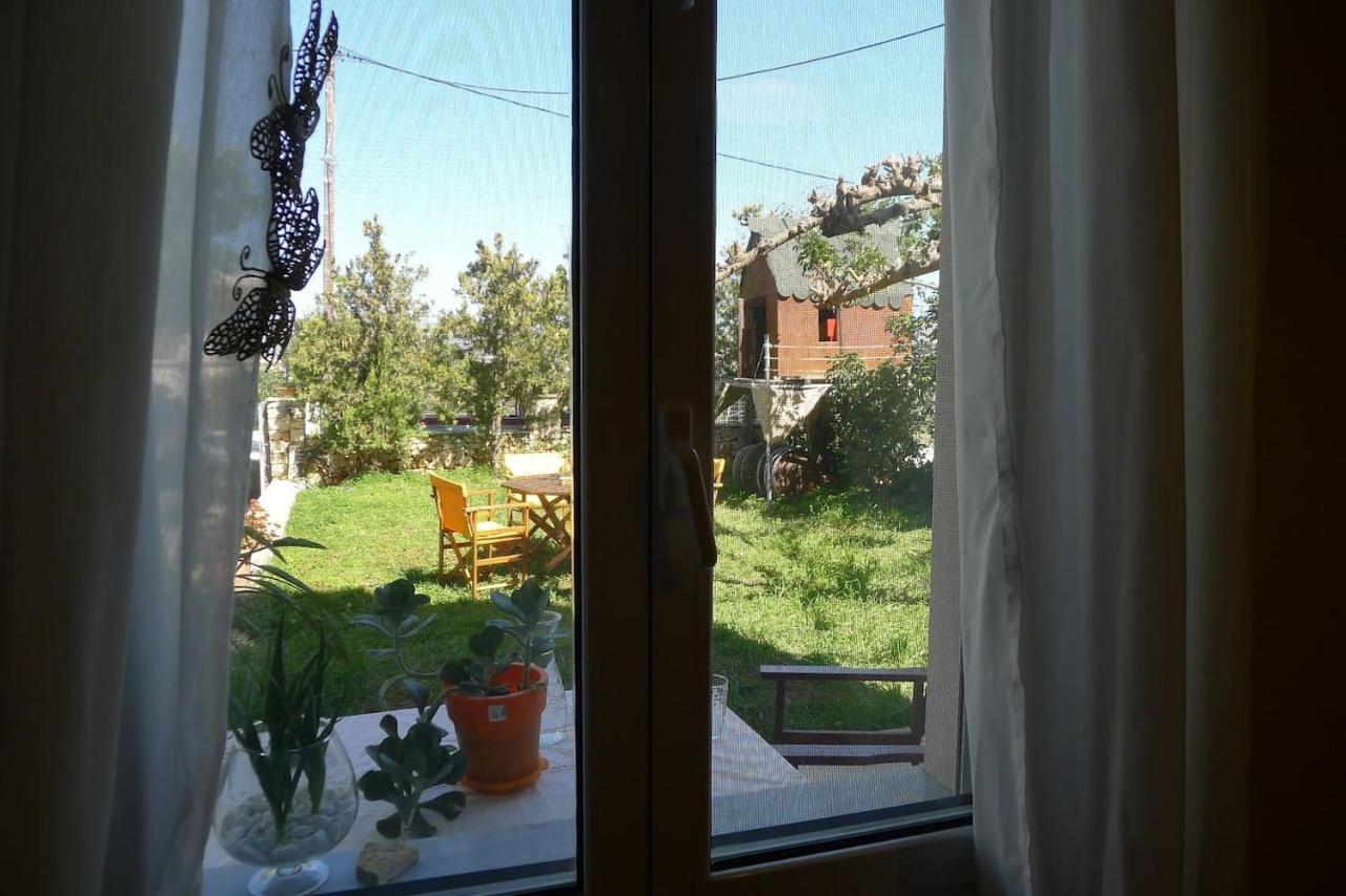 Diamant's Place With Treehouse Garden Apartmán
